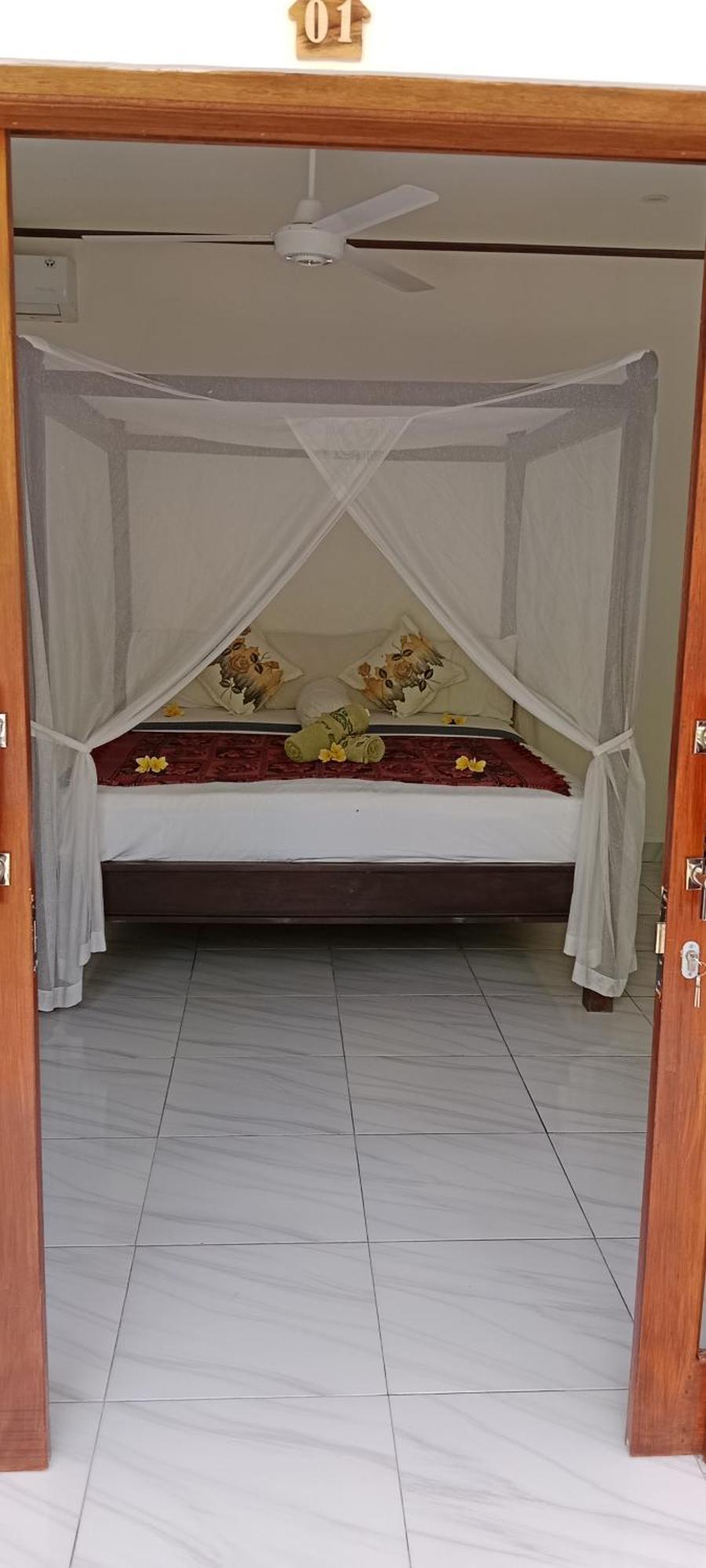 Beten Enjung Home Stay&Waroeng Amed  Ngoại thất bức ảnh