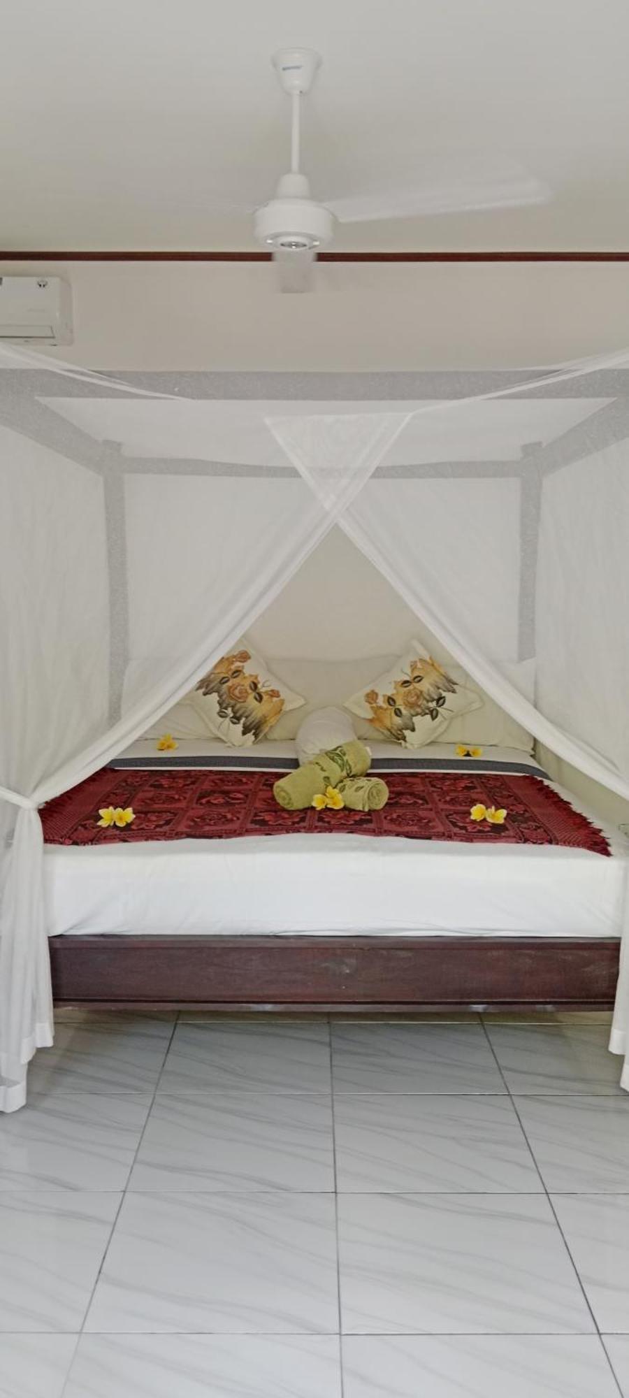 Beten Enjung Home Stay&Waroeng Amed  Ngoại thất bức ảnh