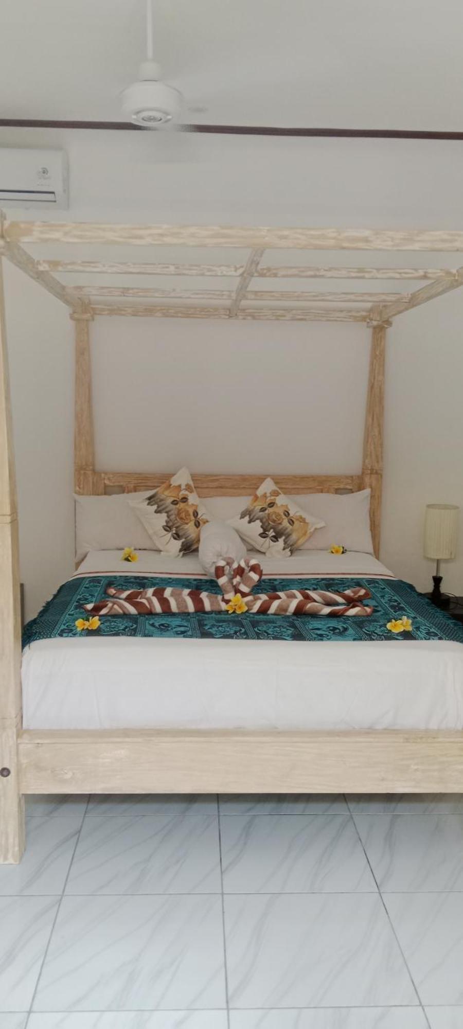 Beten Enjung Home Stay&Waroeng Amed  Ngoại thất bức ảnh