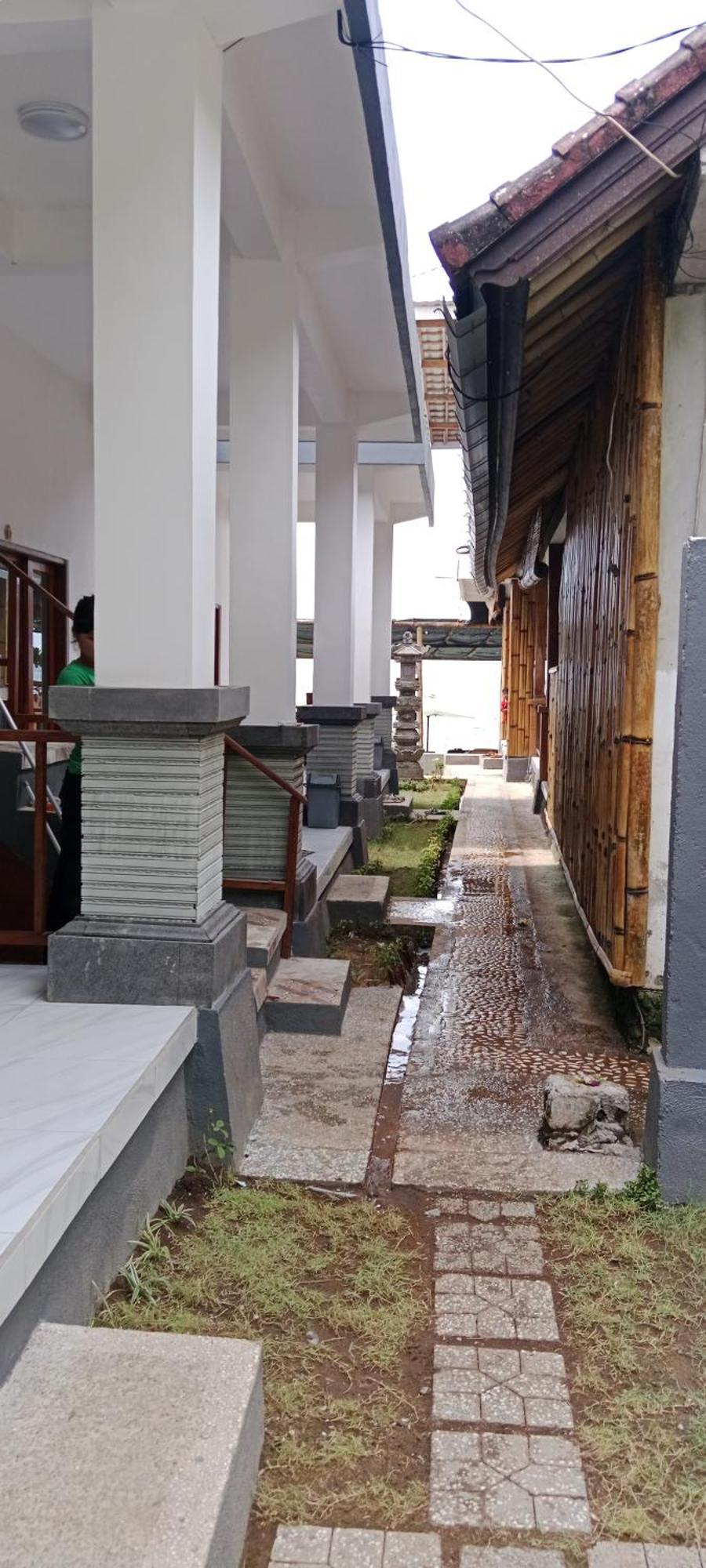 Beten Enjung Home Stay&Waroeng Amed  Ngoại thất bức ảnh