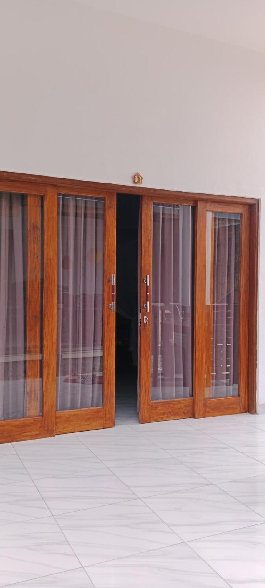 Beten Enjung Home Stay&Waroeng Amed  Ngoại thất bức ảnh