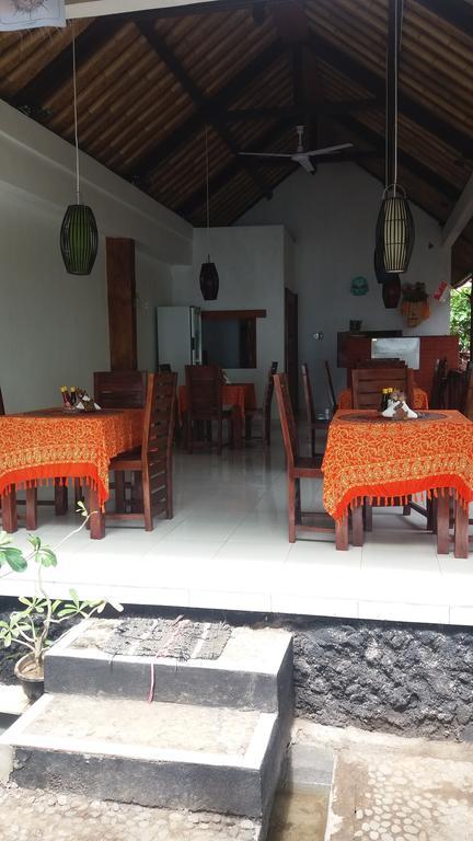 Beten Enjung Home Stay&Waroeng Amed  Ngoại thất bức ảnh