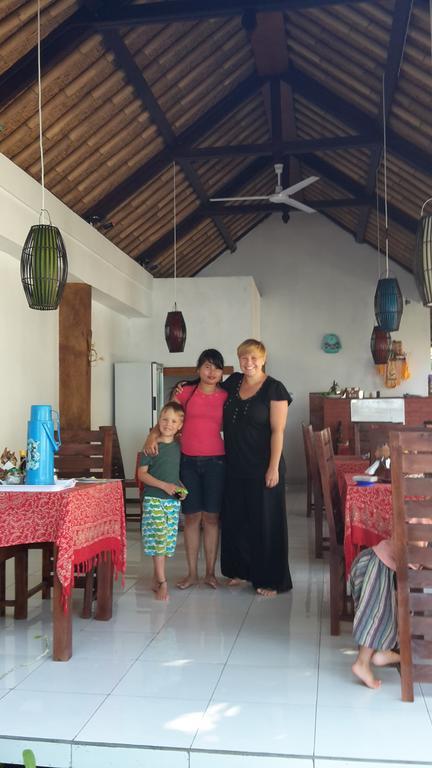 Beten Enjung Home Stay&Waroeng Amed  Ngoại thất bức ảnh